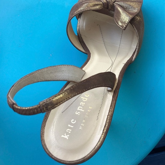 KATE SPADE GOLD 4INCH SLING BACK SANDAL - Picture 7 of 15